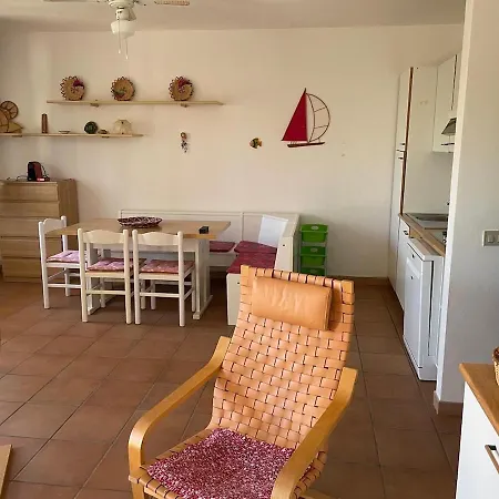 Domo E Mare A Lu Bagnu - Сasa de vacaciones
