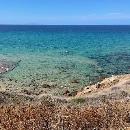 Domo E Mare A Lu Bagnu - Сasa de vacaciones