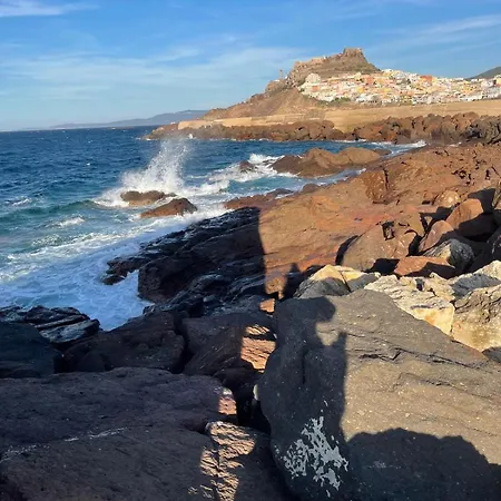 Domo E Mare A Lu Bagnu - Сasa de vacaciones